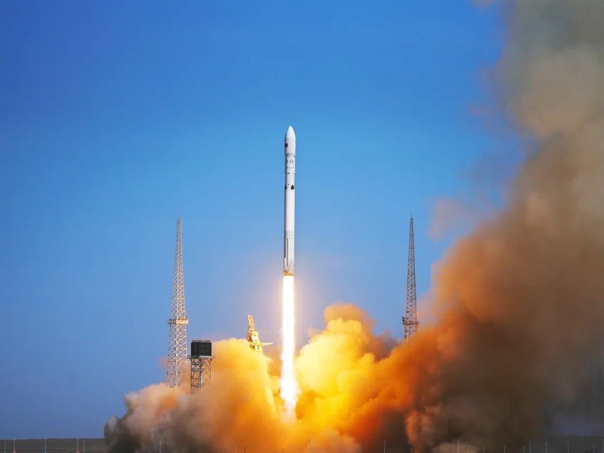 长征十二号B首飞升空瞬间，2026年6月1日