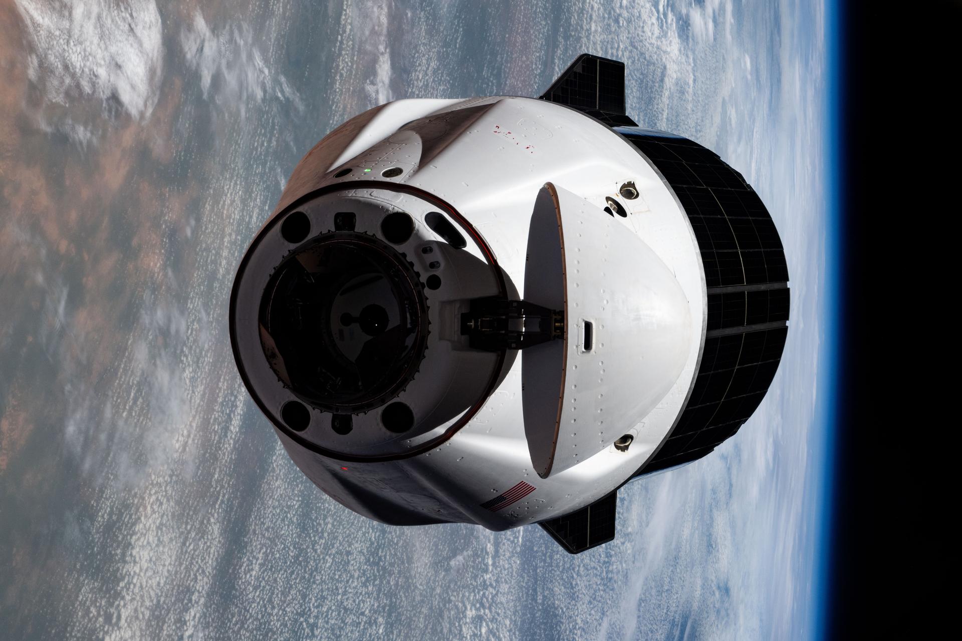 SpaceX Dragon 货运飞船示意图（NASA图片）