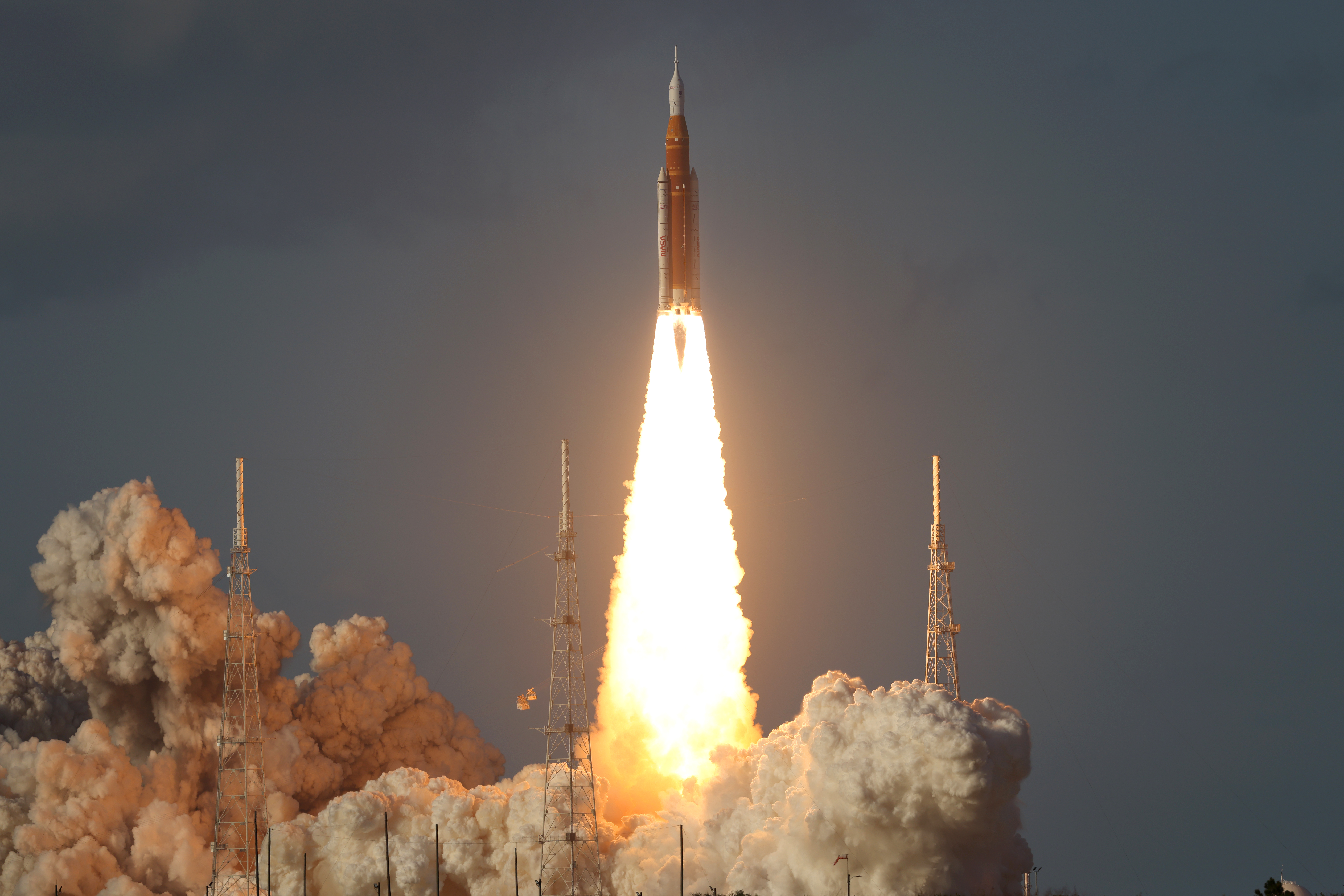 NASA Releases Initial Artemis II Post-Flight Assessment: Orion Heat Shield Outperforms Expectations