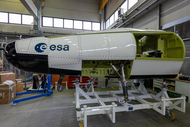 ESA Completes First Full-Size Space Rider Test Model Assembly