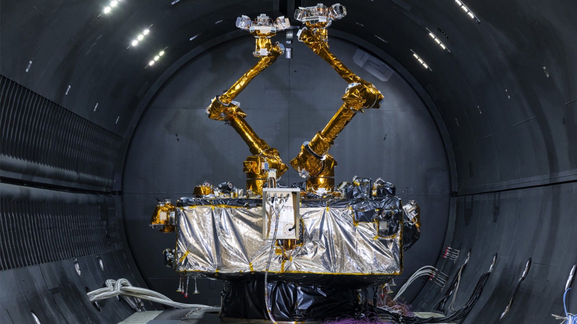 DARPA's Geosynchronous Satellite Servicing Mission Targets Summer 2026 Launch