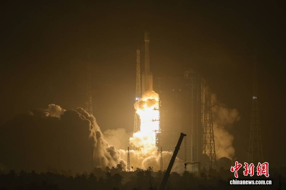 China Launches Tongxing-24 Communication Technology Test Satellite on Long March 7