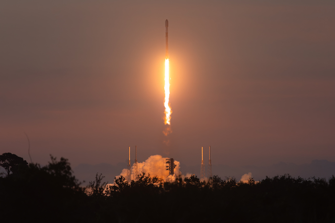 SpaceX Falcon 9 Booster B1067 Completes Record-Breaking 35th Flight