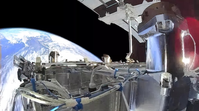 SpaceX 范登堡 6 月 6 日夜间发射 21 颗 Starlink + 2 颗 Starshield 卫星